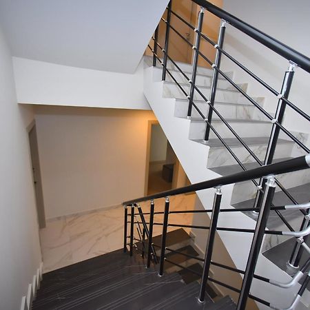 Hotel Avenue 30 Yerevan Exterior foto