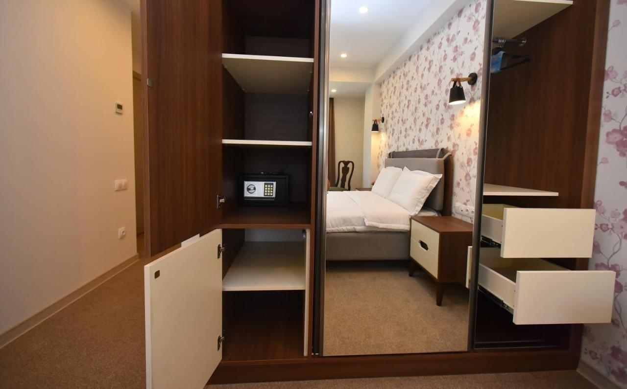 Hotel Avenue 30 Yerevan Exterior foto