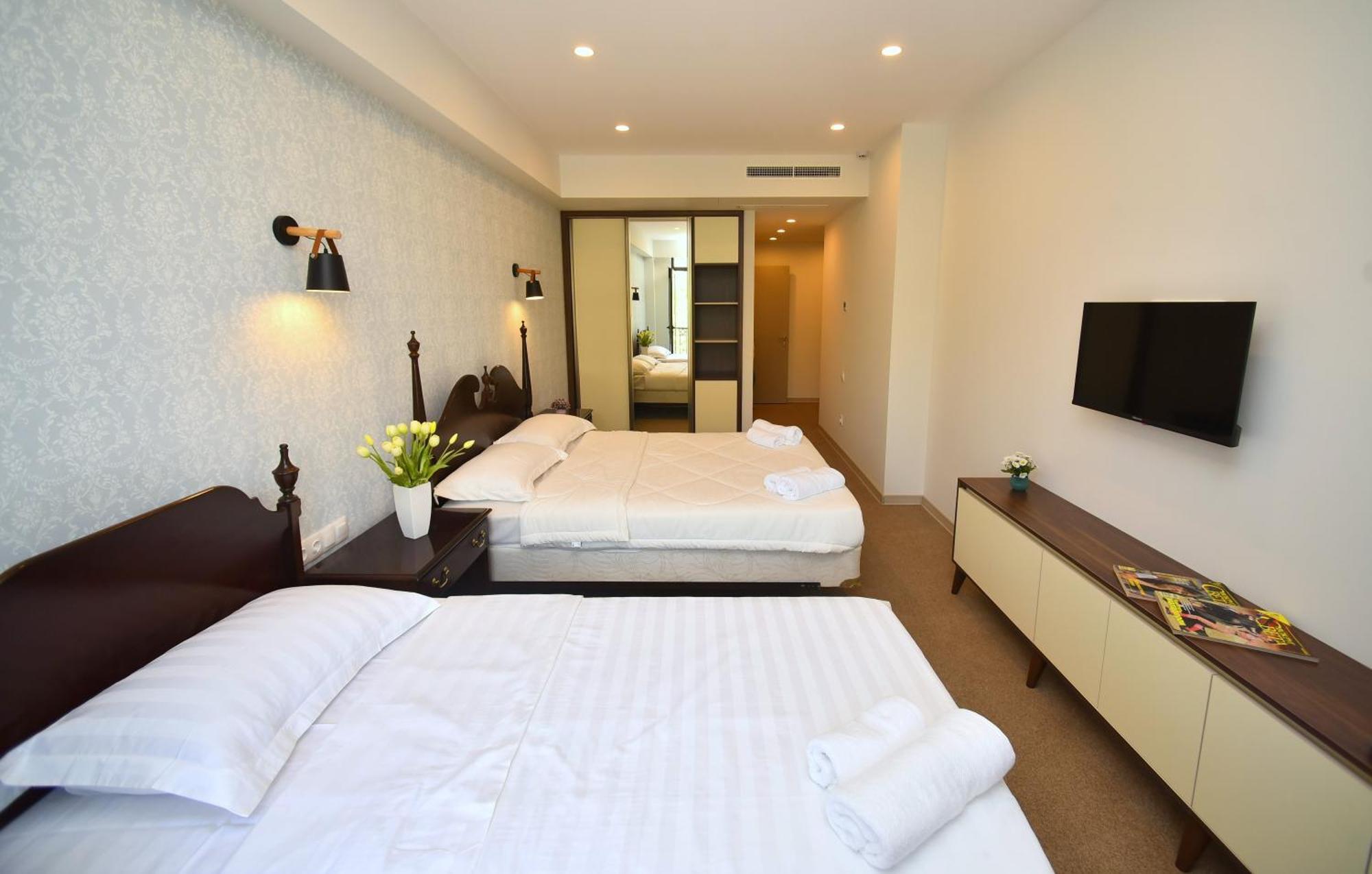 Hotel Avenue 30 Yerevan Exterior foto